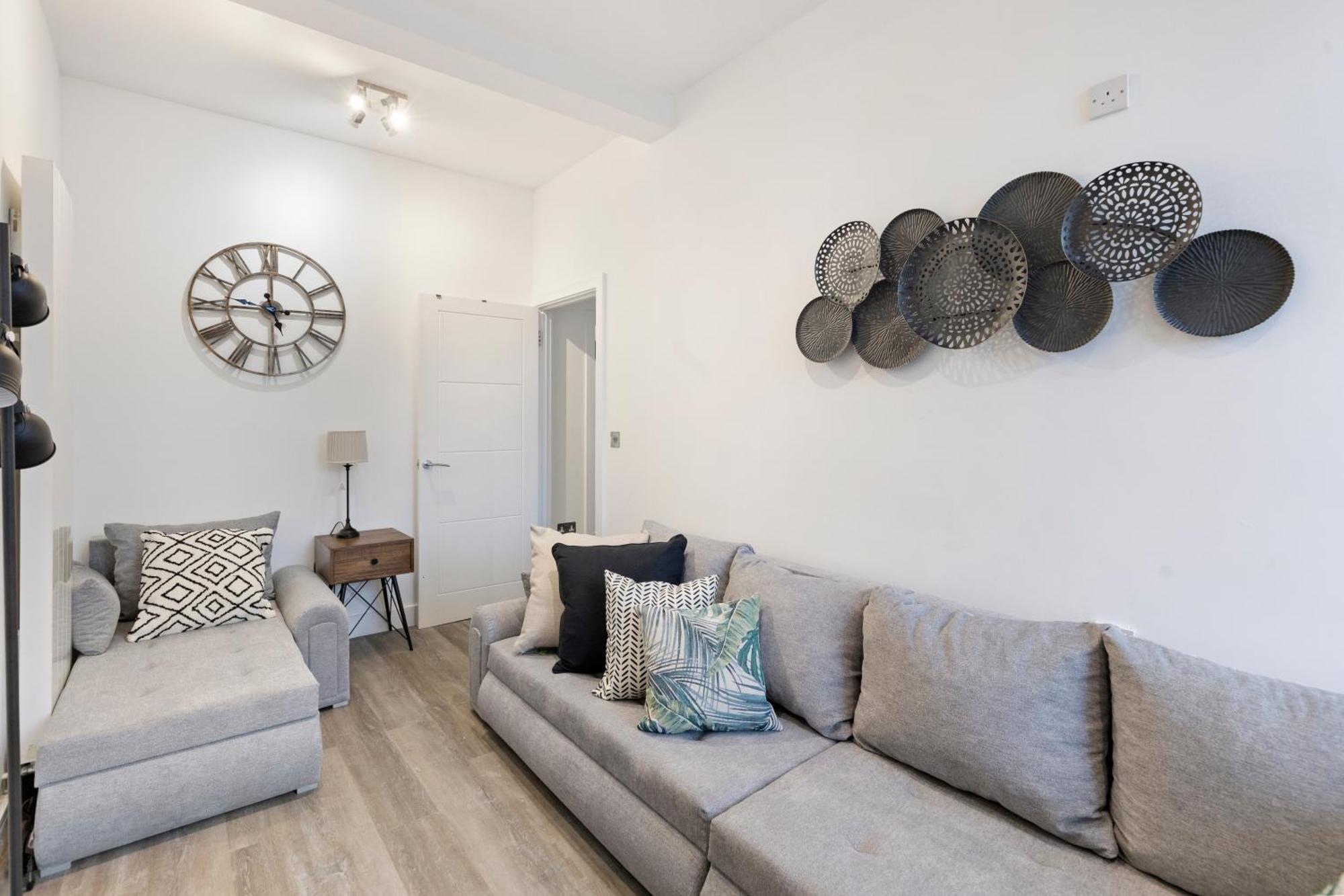 Rose Suite Camden Town 3 Bedroom Sleeps 11 ลอนดอน ภายนอก รูปภาพ