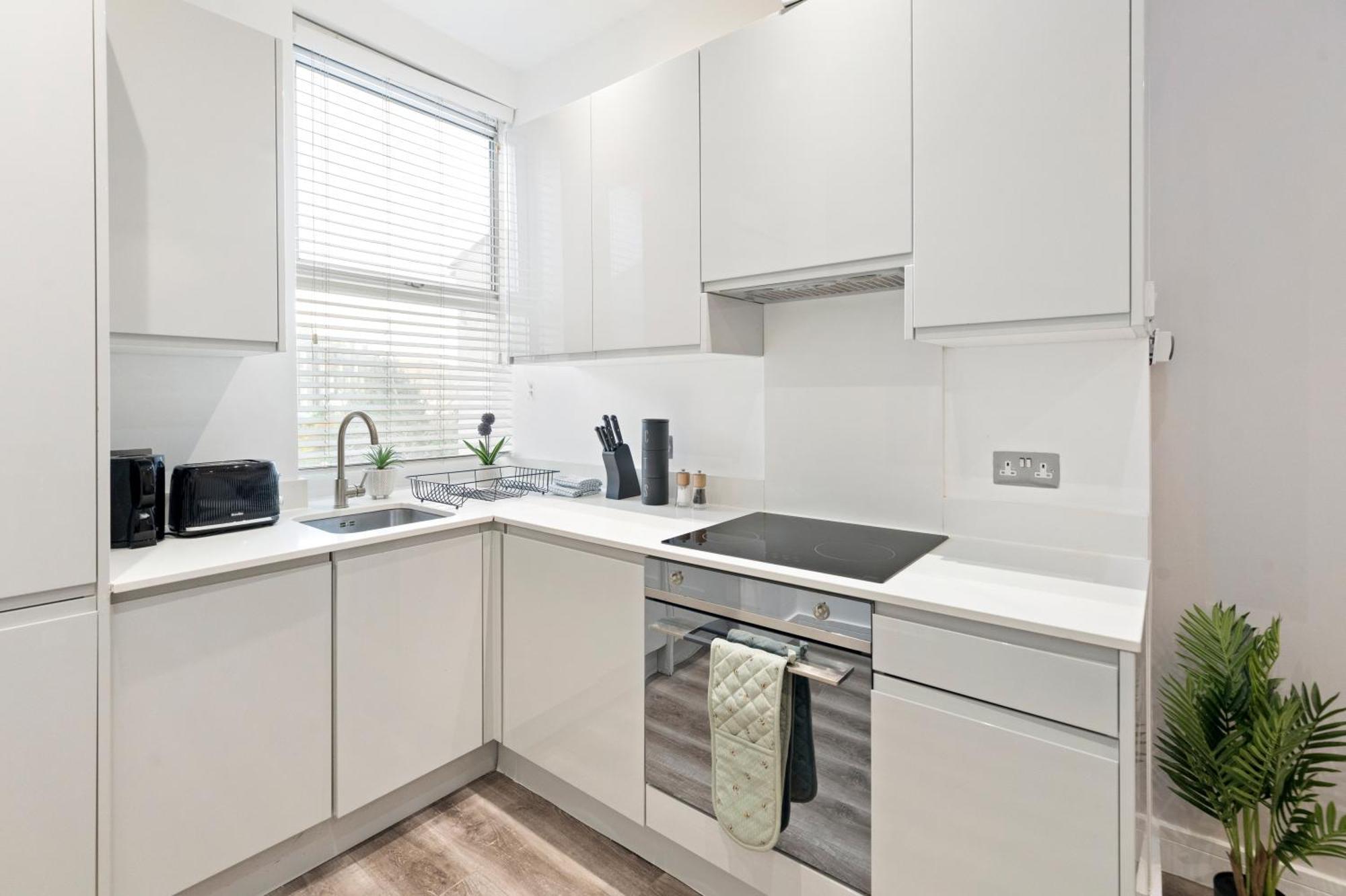 Rose Suite Camden Town 3 Bedroom Sleeps 11 ลอนดอน ภายนอก รูปภาพ